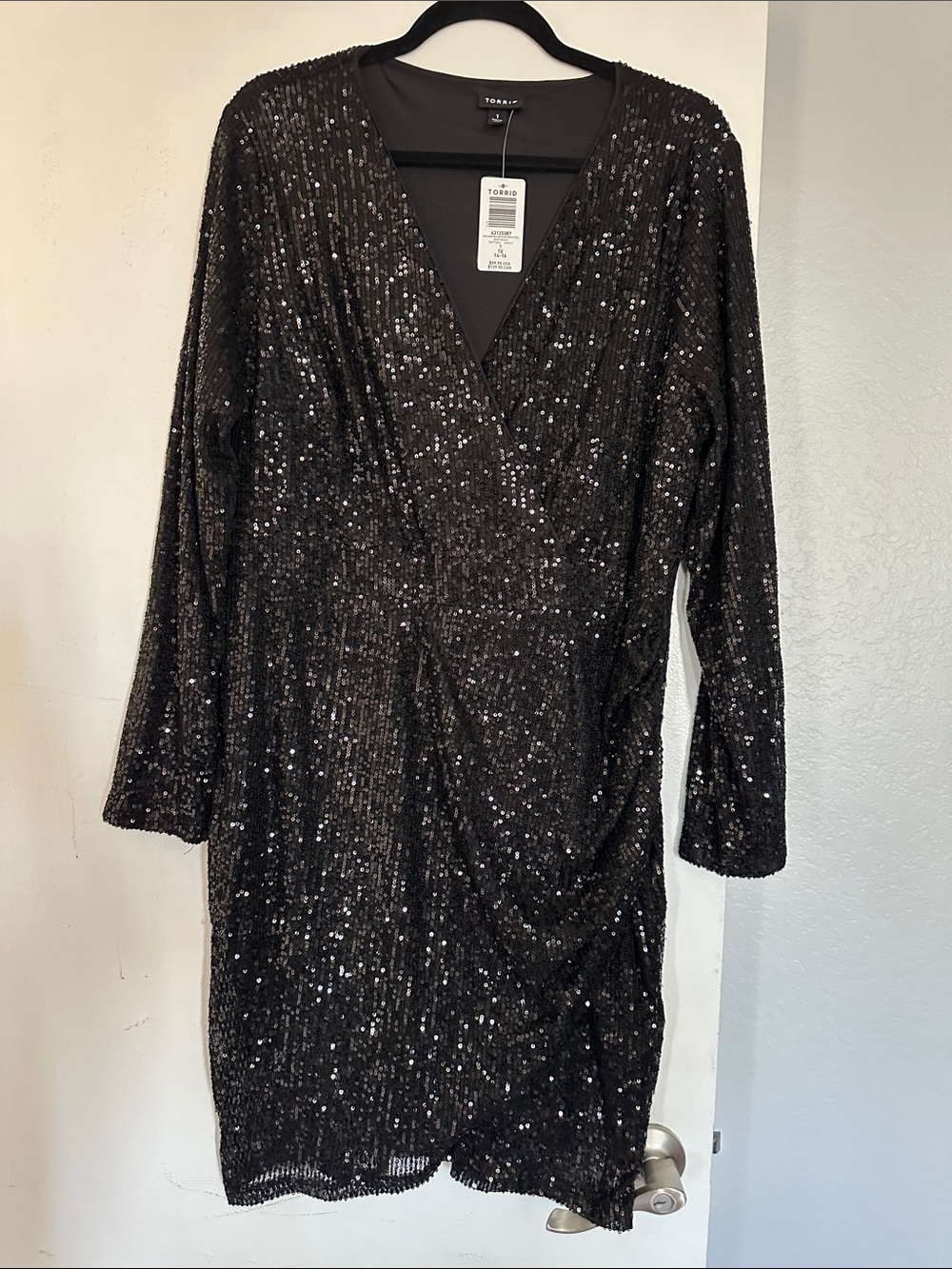 NWT Torrid Black Sequin Long Sleeve Dress, Size 1